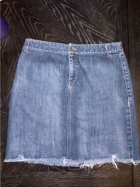 Banana Republic Light Blue Denim Mini Skirt - Raw Hem